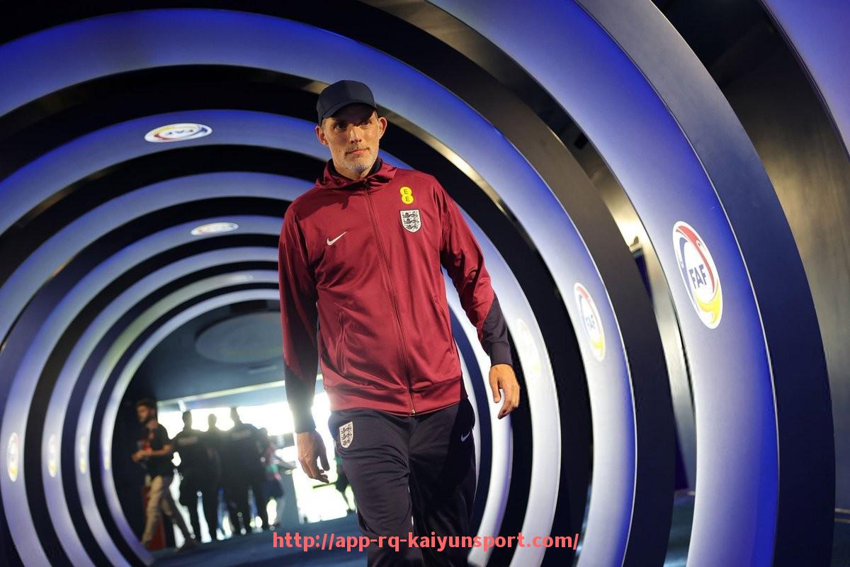 开云体育官网app下载-法甲球队财务透明度分析及其对俱乐部管理的启示