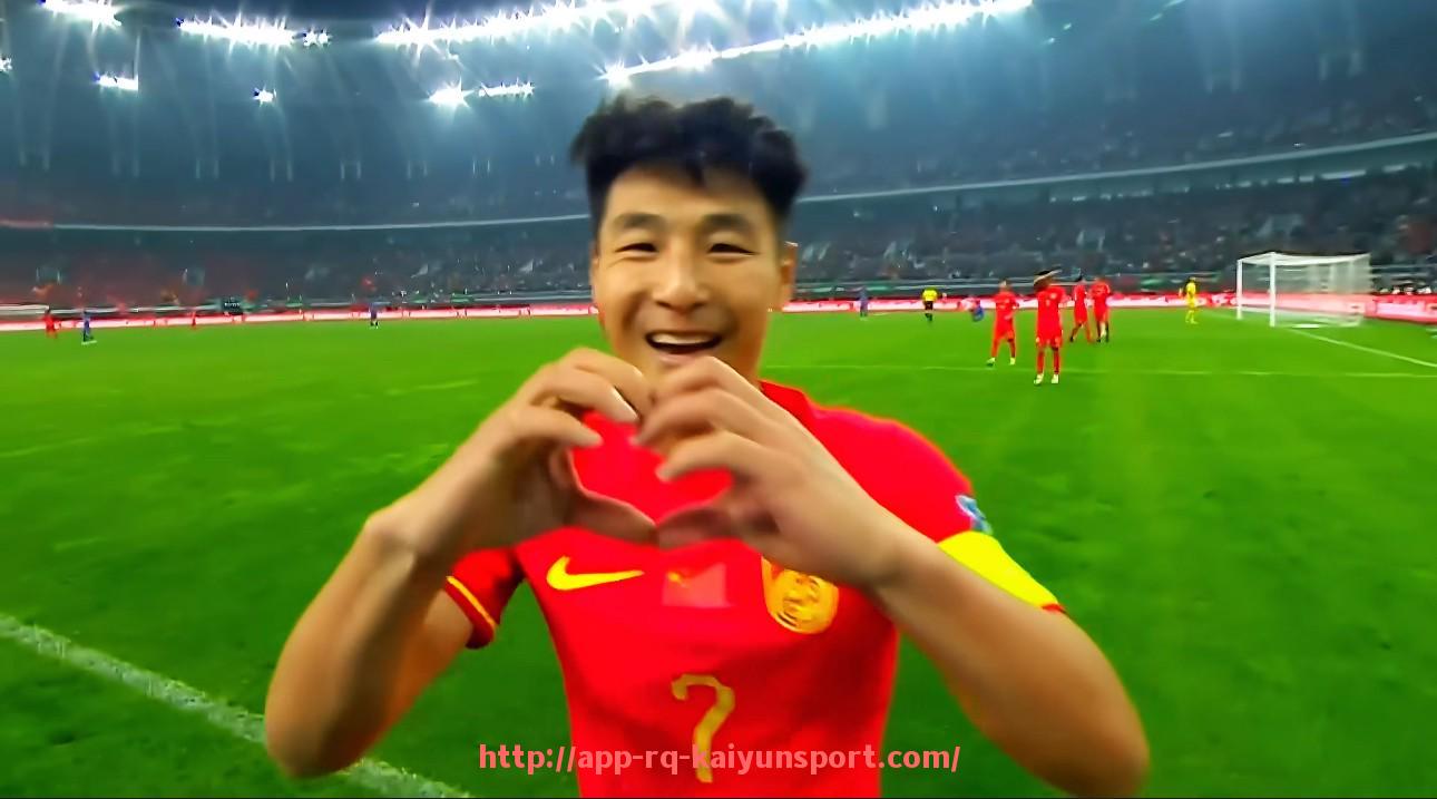 开云体育官网app下载-法甲年度最佳阵容组合评选与战术平衡度